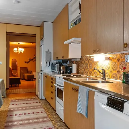 Semesterbostad Hallanvaara By Interhome